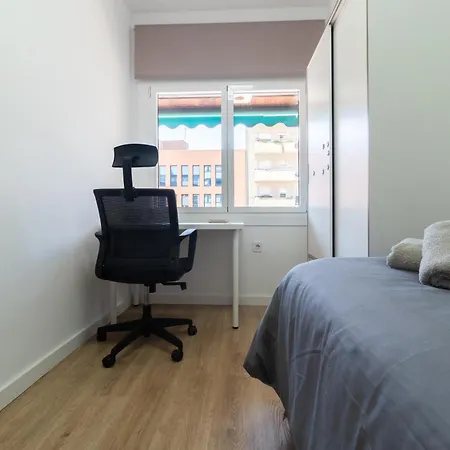 Apartamento Granollers Apartment *